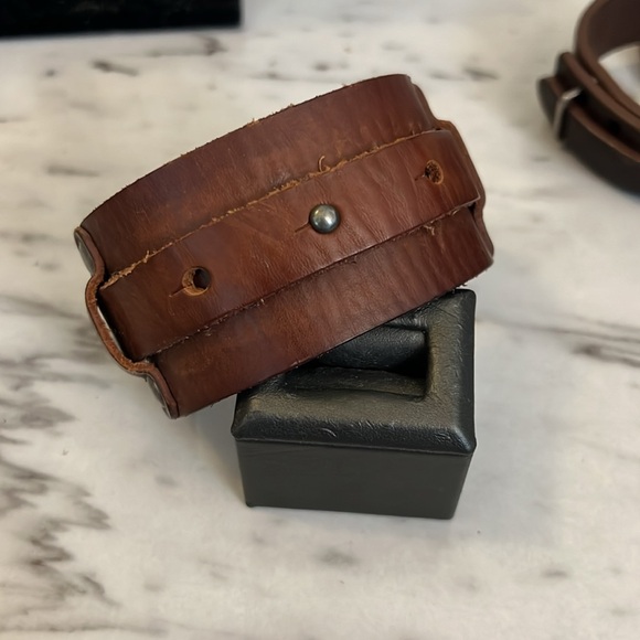 Men Leather Cuffs and USB Charging Cord Bracelet - Picture 2 of 11